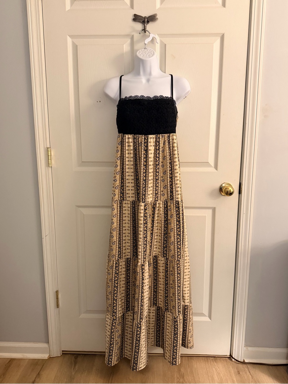 Lace top maxi dress Size Medium